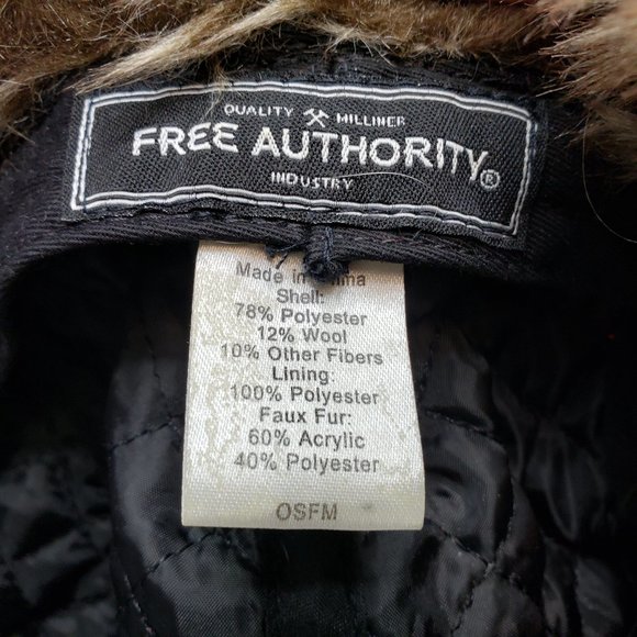 Free Authority Trapper Wool Blend Faux Fur Winter Cap Hat Red & Black Plaid EUC - Picture 6 of 8